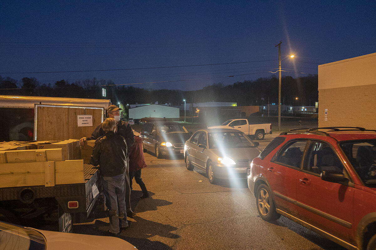 Thanksgiving distribution